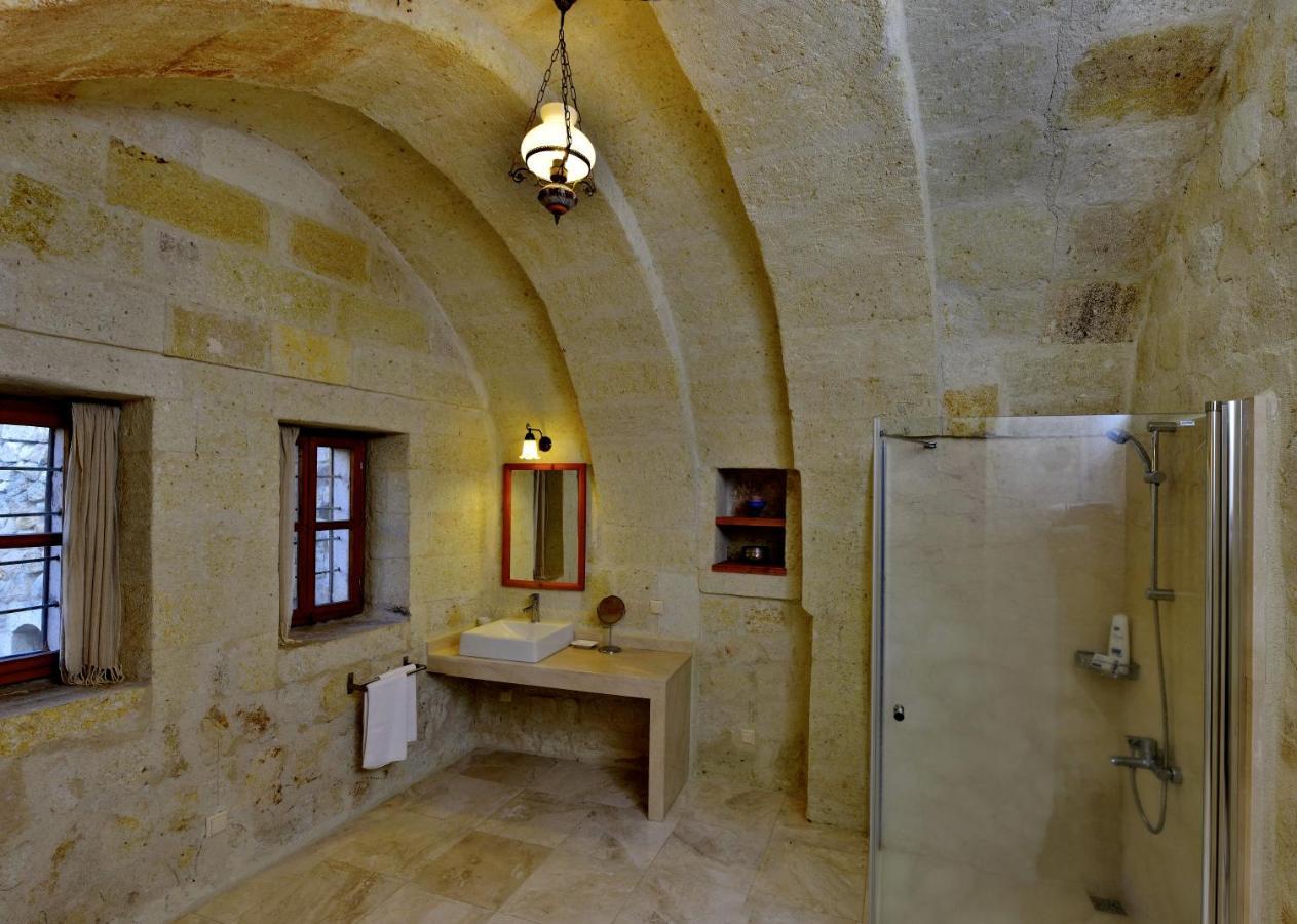 Esbelli Evi Cave Houses Urgup Exterior photo
