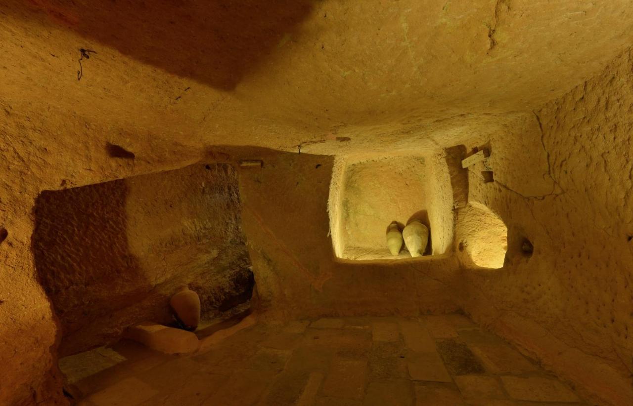 Esbelli Evi Cave Houses Urgup Exterior photo