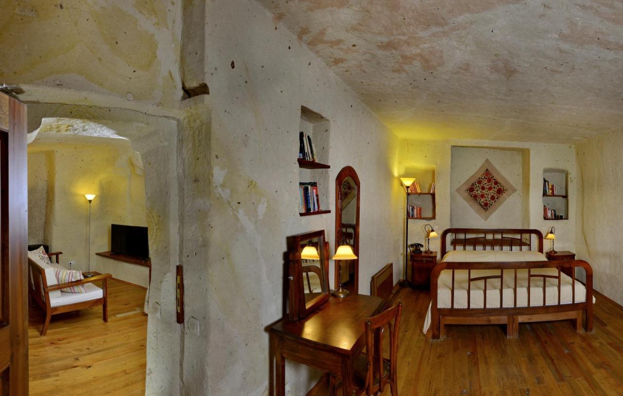 Esbelli Evi Cave Houses Urgup Exterior photo