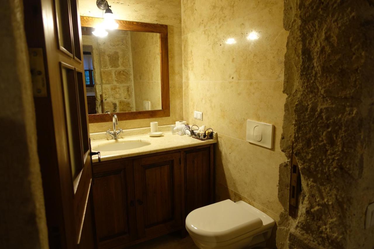 Esbelli Evi Cave Houses Urgup Exterior photo