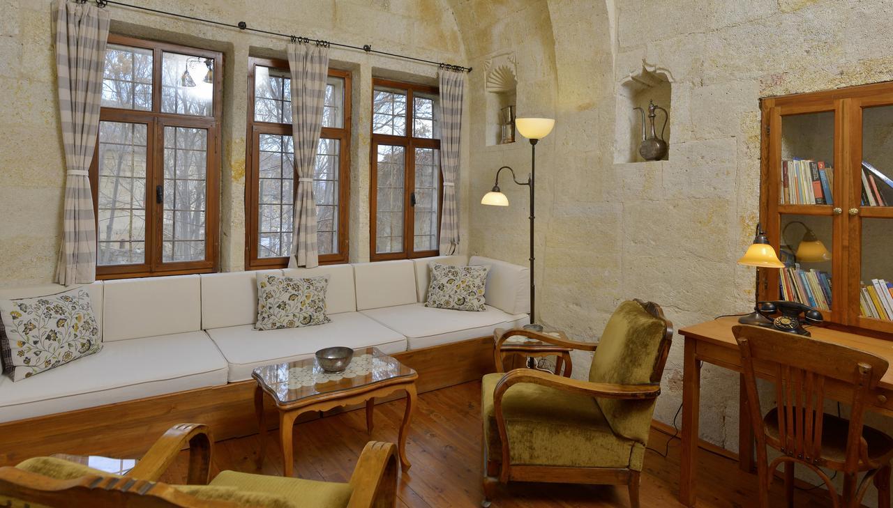 Esbelli Evi Cave Houses Urgup Exterior photo